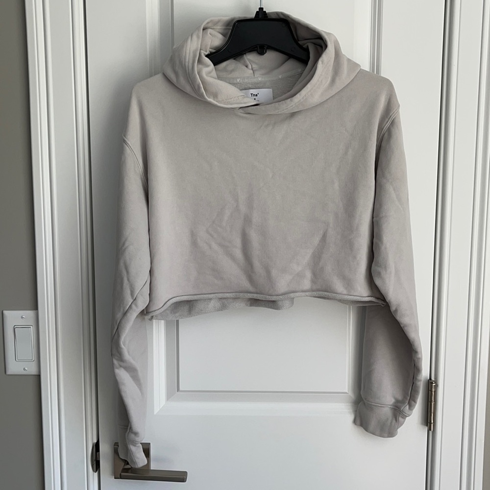 Aritzia TNA Perfect Cropped Hoodie Light